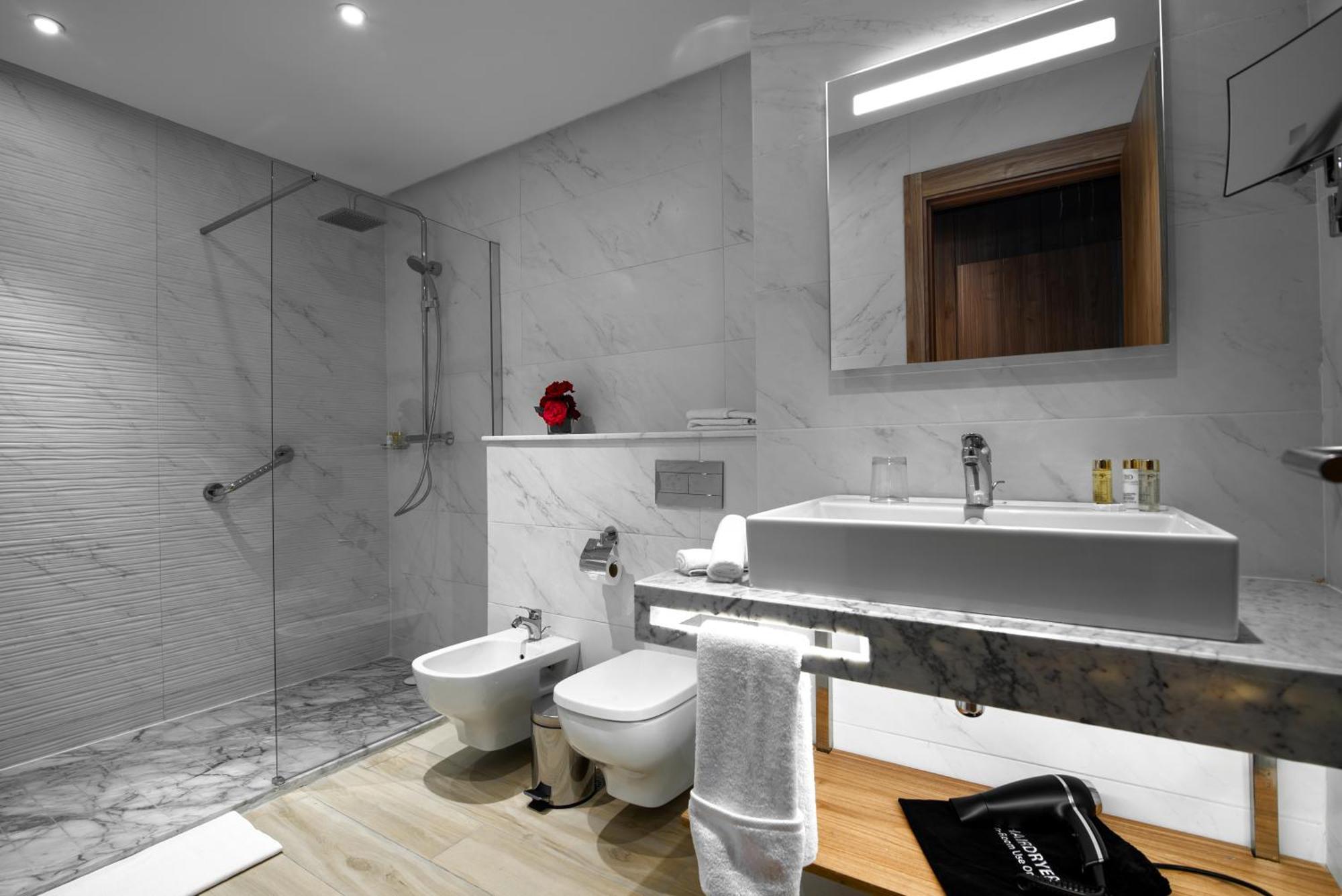 Dominium Palace Agadir Exterior foto Bathroom