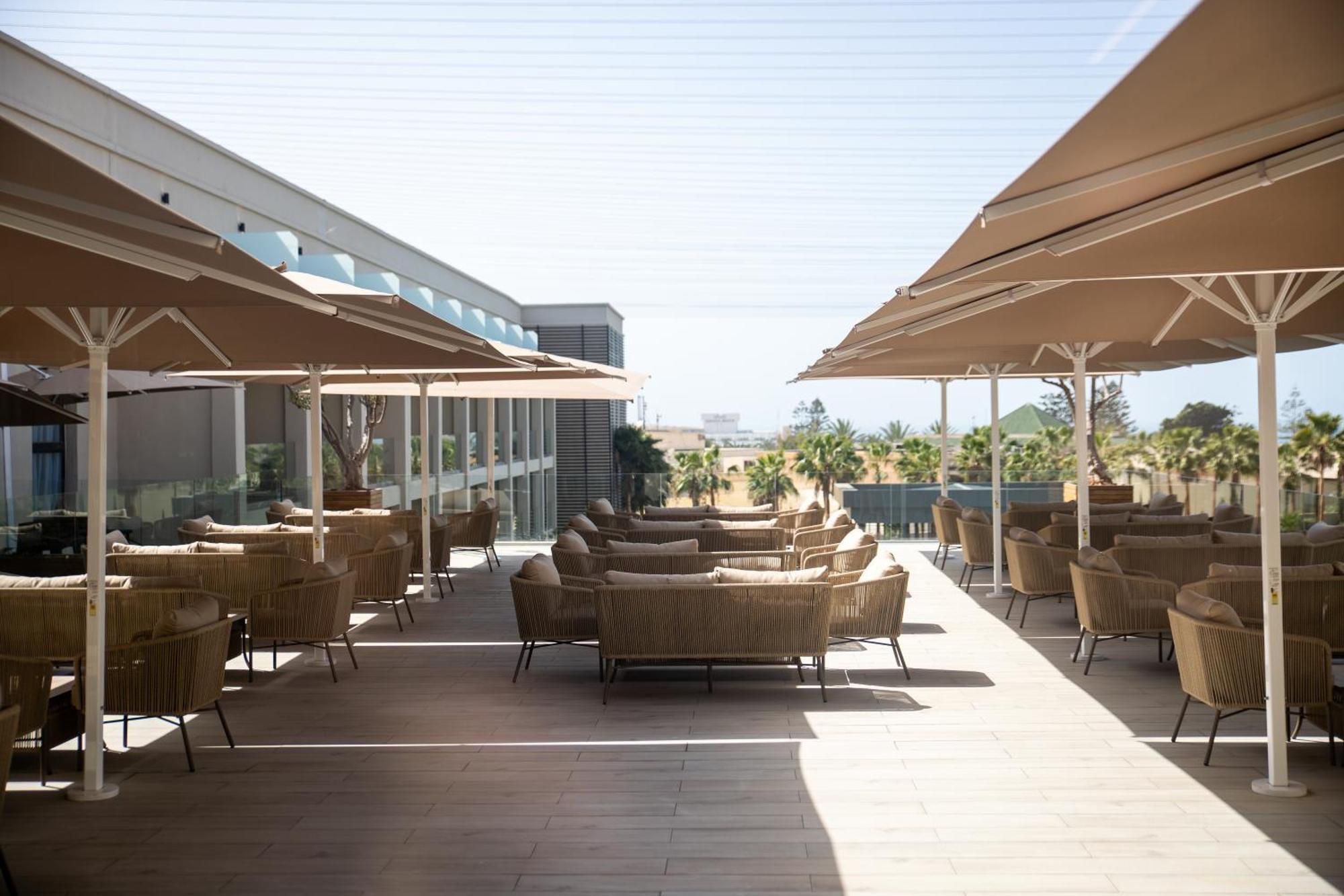 Dominium Palace Agadir Exterior foto The Sky Bar